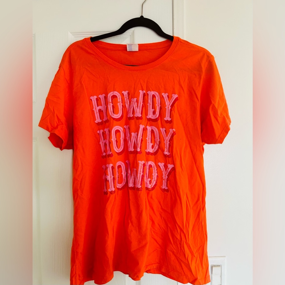 SUPER CUTE FESTIVAL HOWDY TSHIRT IN PLUS SIZE XXL !